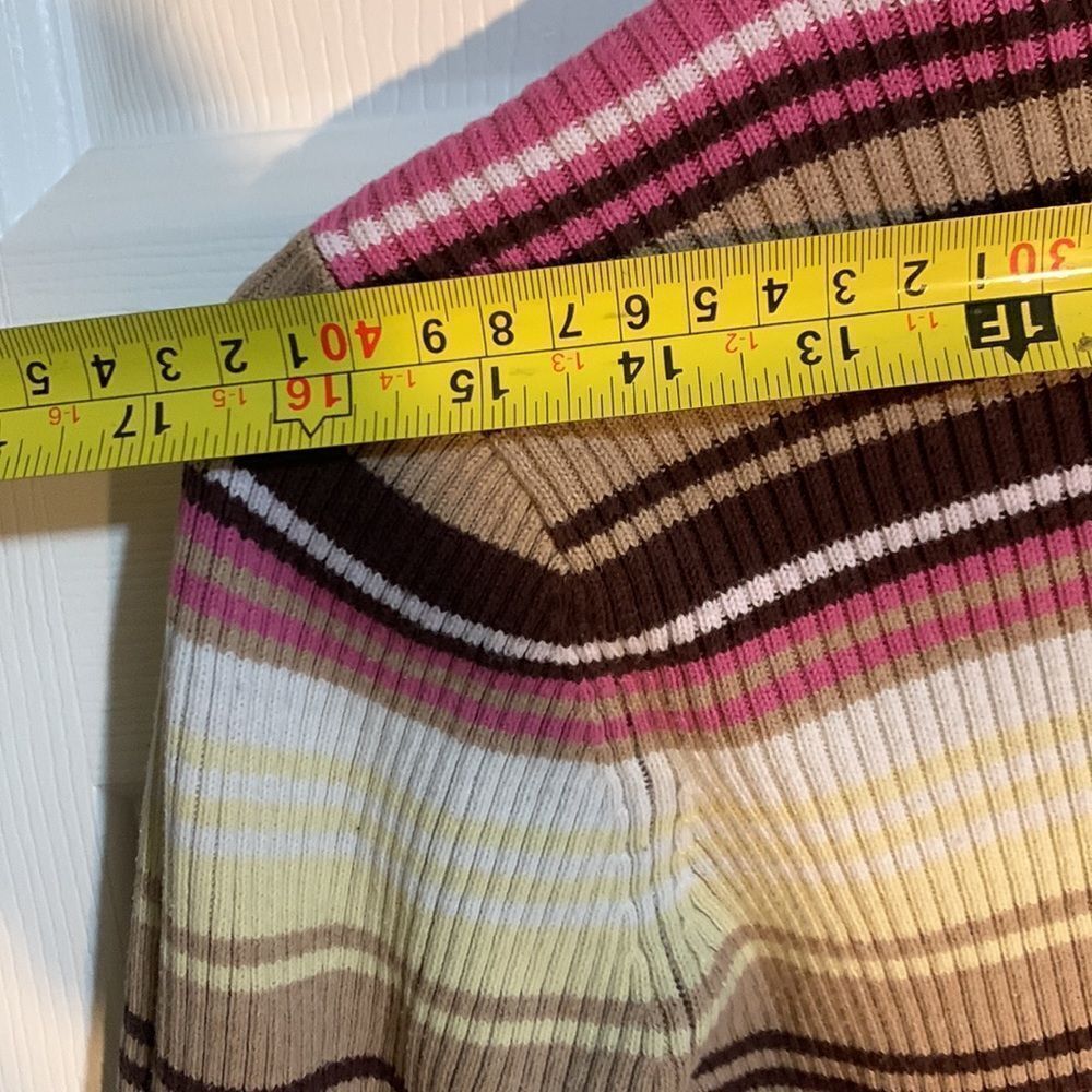 Basic Editions Size Small Turttle Neck - Picture 2 of 8